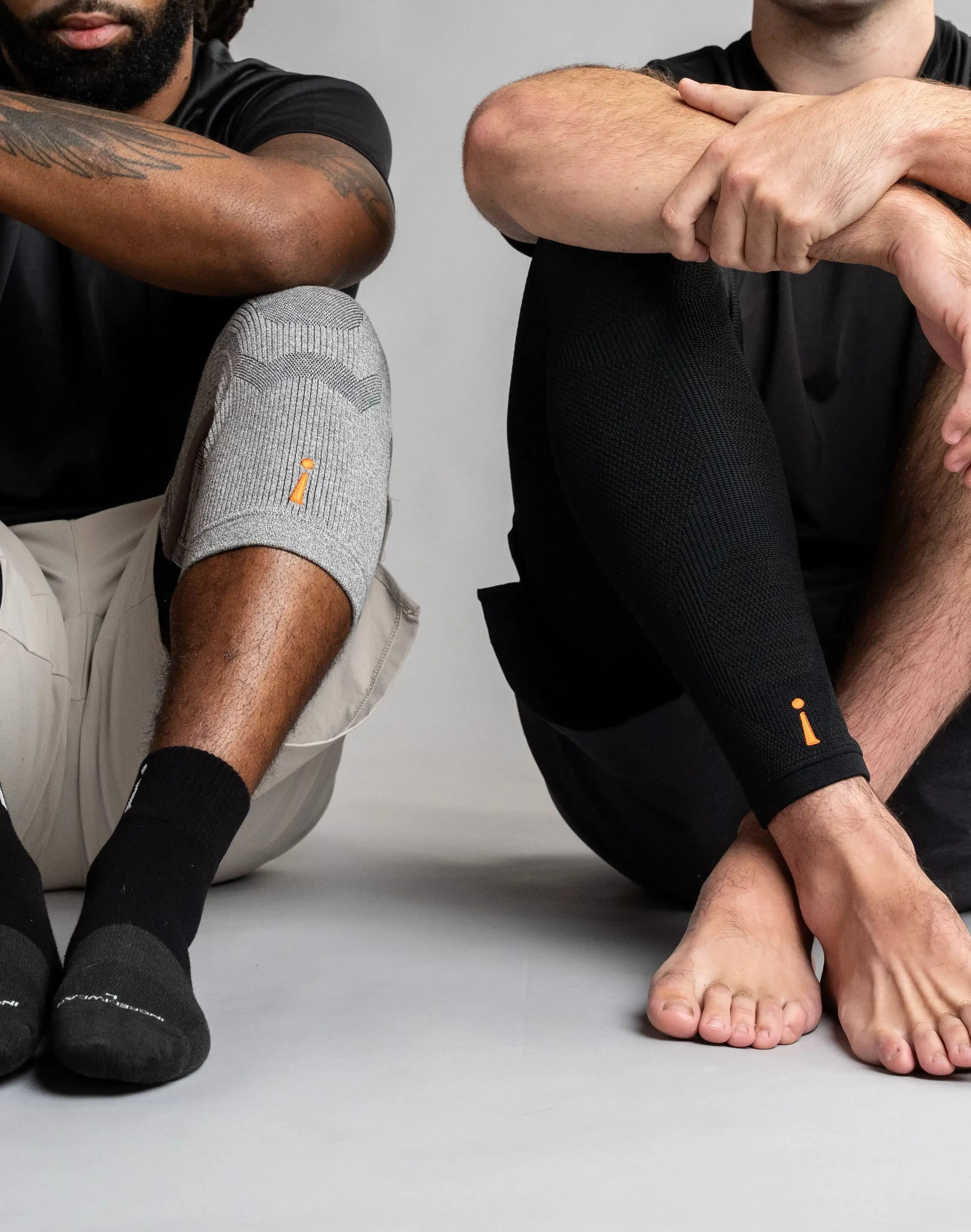 KNEE SLEEVE AND LEG SLEEVE BUNDLE