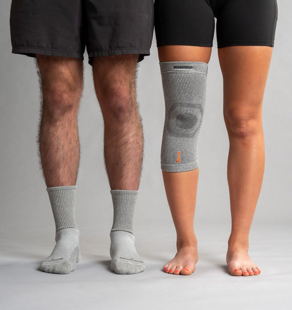 KNEE SLEEVE AND CIRCULATION SOCKS BUNDLE