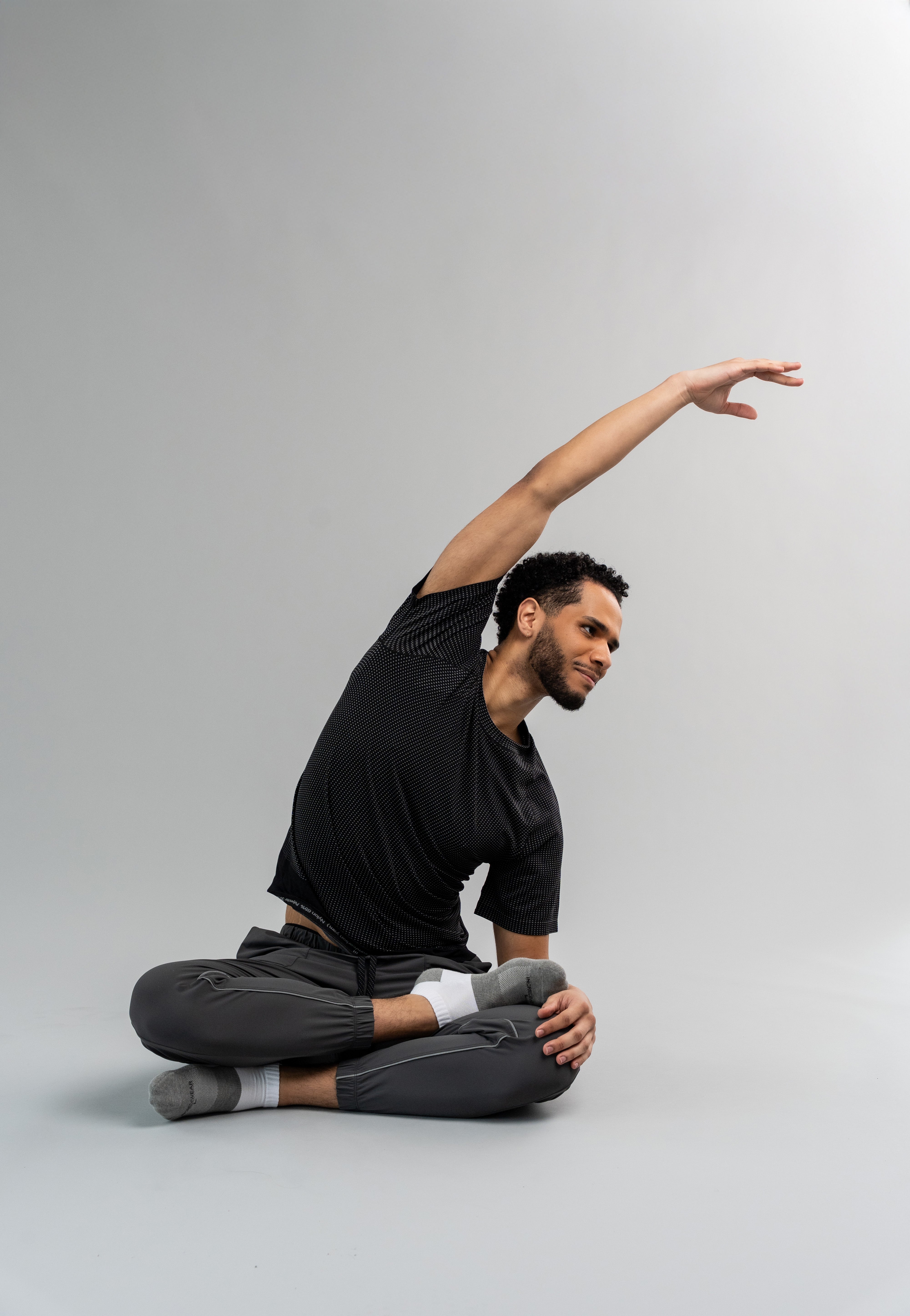 MEN'S INFRARED SHIRT AND PERFORMANCE PANTS BUNDLE